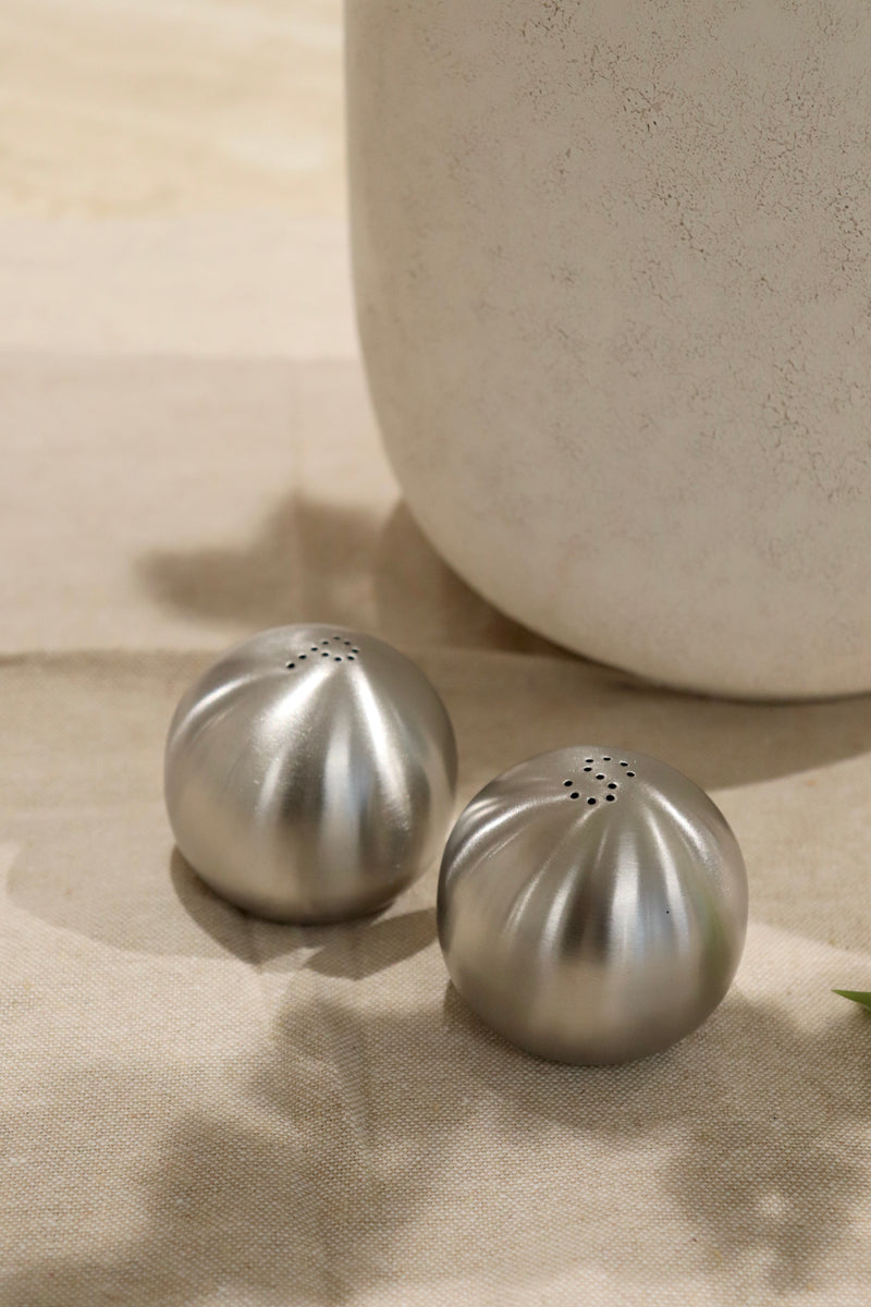 Lunar Edelstahl Salz- und Pfefferstreuer Set