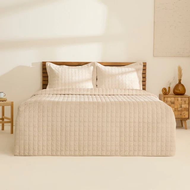 Karaca Alice Beige Tagesdecke Set 3 teilig 230x240cm