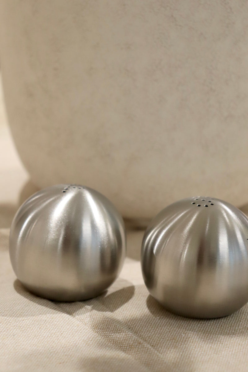 Lunar Edelstahl Salz- und Pfefferstreuer Set